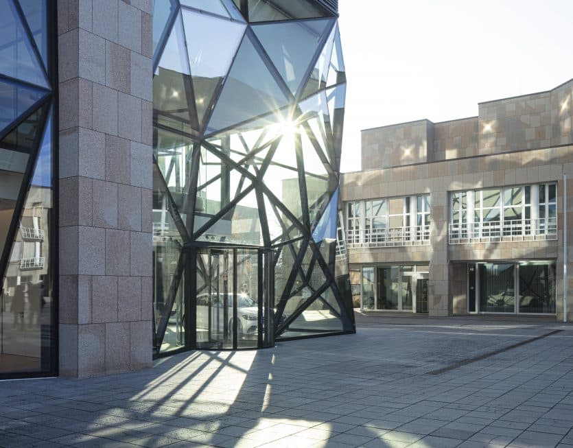 Sternhöhe – Kristallfassade